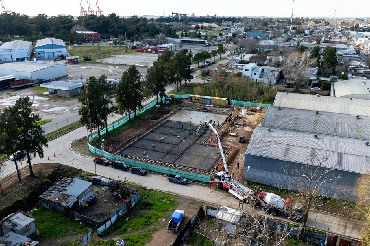 Vista aérea de fundación de edificio